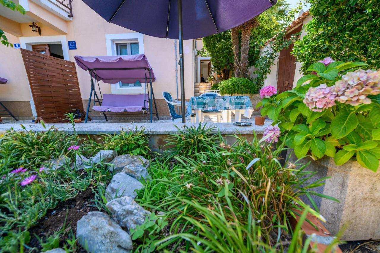 Apartmani Loreta Mali Lošinj Екстериор снимка
