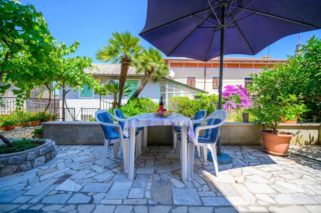Apartmani Loreta Mali Lošinj Екстериор снимка