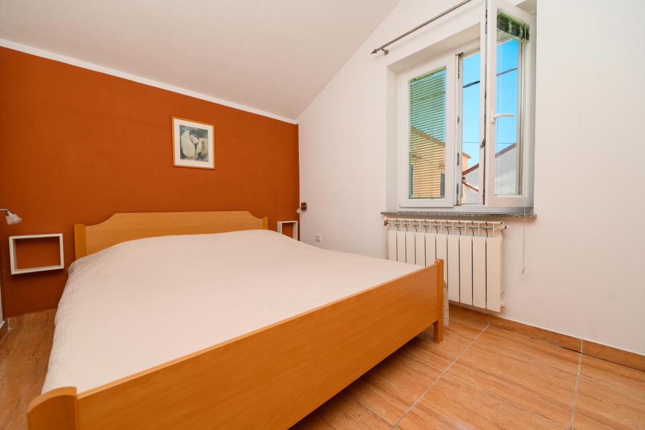 Apartmani Loreta Mali Lošinj Екстериор снимка