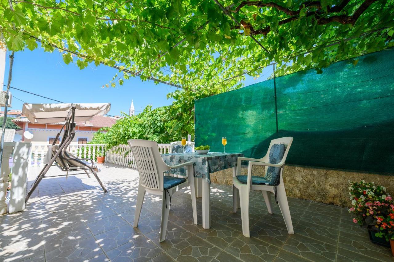 Apartmani Loreta Mali Lošinj Екстериор снимка