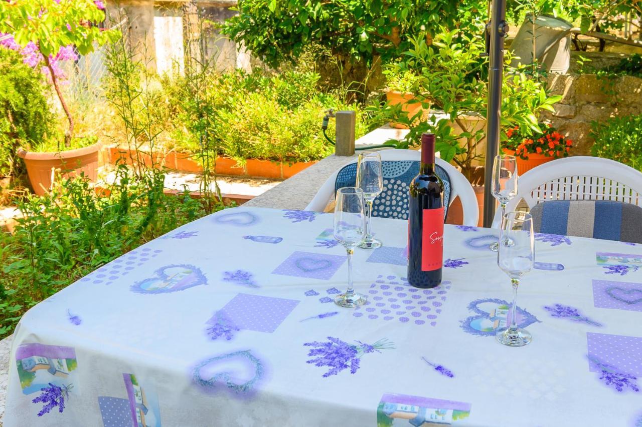 Apartmani Loreta Mali Lošinj Екстериор снимка